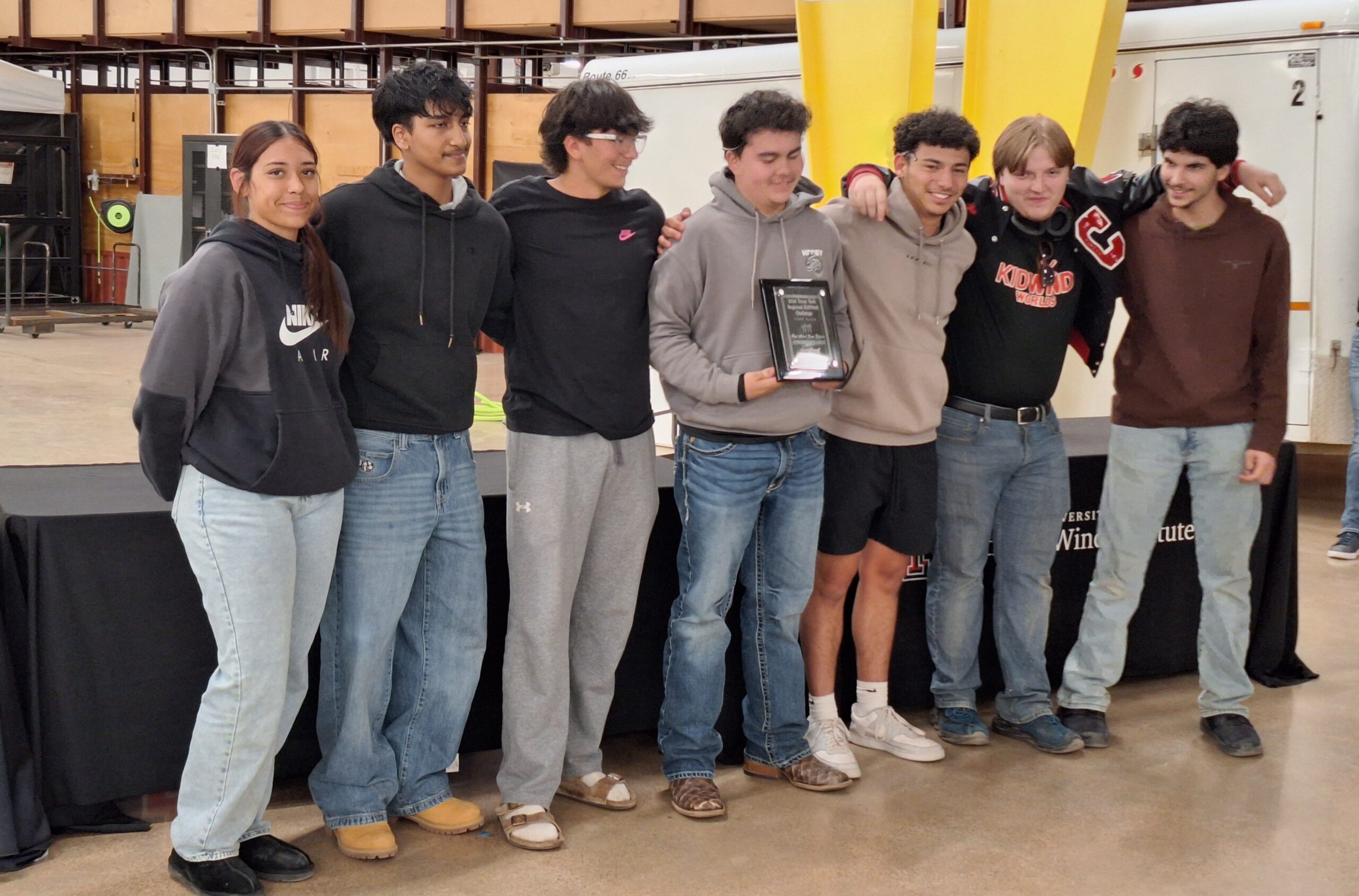 Picture of Howlin Wolves